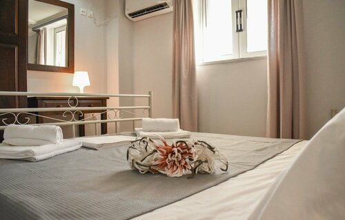 Salt Lake Apartments, Забронировать Апартаменты/квартира Отели Аликес с парковкой, Парковка