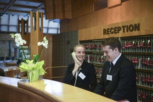 Hotel Helikon, Keszthely, Забронировать Отель СПА-отели Кестхей, SPA-услуги