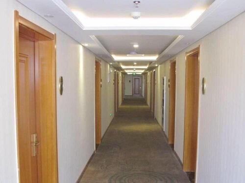 GreenTree Inn Alashanmeng Zuoqi Xinsizhong Business Hotel, Prenota Hotel Ningxia Cina