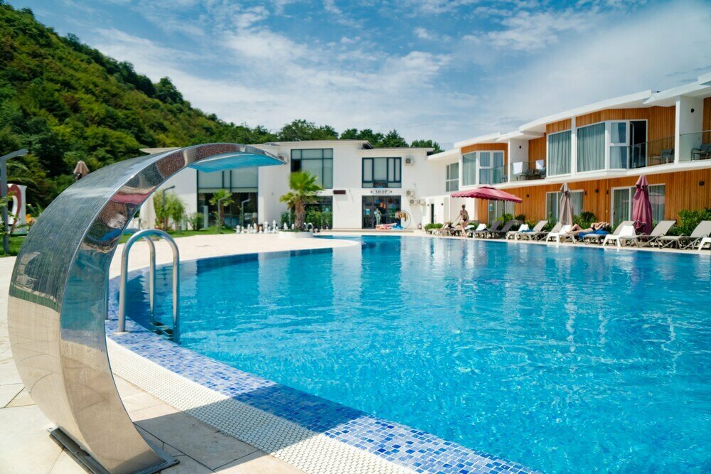 Riva Hill Resort