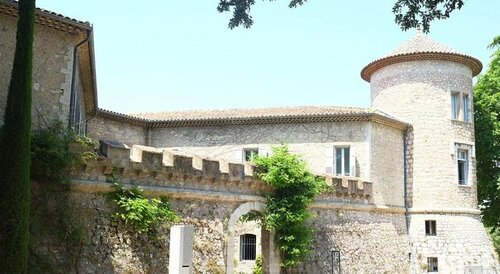Logis Hôtel CasaBella, Забронировать Отель Отели Муан-Сарту с завтраком, Завтраки