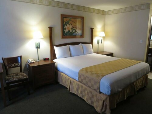 Country Inn Ontario, Забронировать Отель Онтарио штат Калифорния