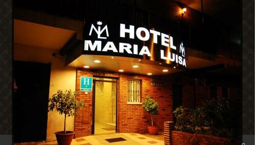Hotel Maria Luisa, Забронировать Отель Отели Альхесирас с парковкой, рядом с Парк Maria Cristina, Парковка
