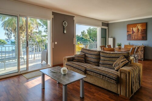 Apartamentos Deauville, Забронировать Апартаменты/квартира Монроч-дел-Камп 