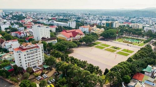 Biet Dien Hotel, Reservar Hotel Hotéis em Dak Lak com estacionamento, Estacionamento