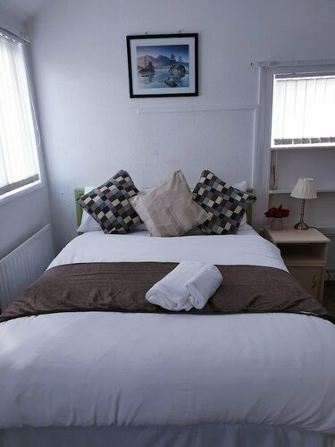 Ababeel Restaurant & Hotel, Book Hotel Birmingham West Midlands