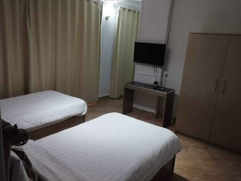 Arabesque Hostel