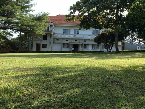 Skyway Hotel Entebbe, Rezervați Hotel Entebbe Amagoro A Central