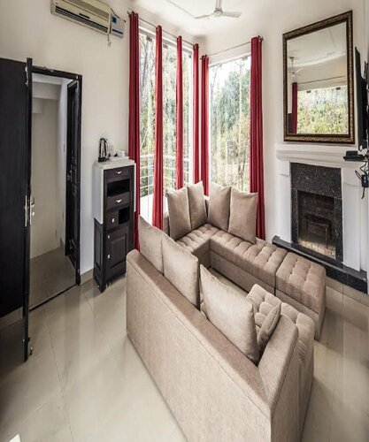 V Resorts Midwood Breeze Dehradun, Забронировать Отель Отели штата Уттаракханд 3 звезды, 3*
