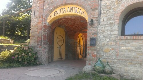 Agriturismo Tenuta Antica, Prenota Hotel Cessole Langhe