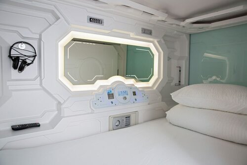 Puffin Nest Capsule Hostel, Забронировать Хостел Вестманнаэйяр Сюдюрланд
