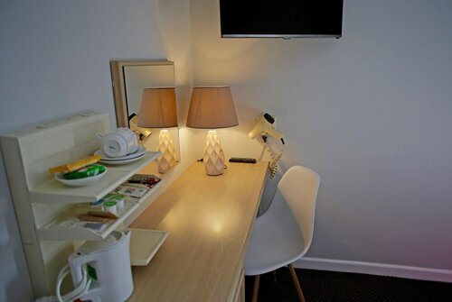 Highfield Hotel, Varaa Hotelli Hotellit Merseyside aamiaisella, Aamiainen