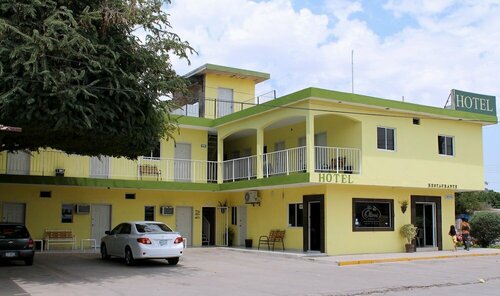 Hotel Posada Los Olivos Los Mochis, Book Hotel Hoteller i Chihuahua med parkering, Parkering