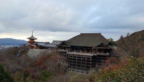 RAK KIYOMIZU - for one person, Забронировать Гостевой дом Отели Киото с парковкой, рядом с Shoren-in Temple, Парковка