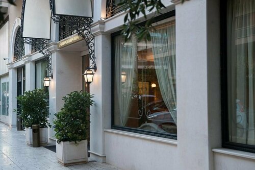 Athens Atrium Hotel and Suites, Забронировать Отель Неос-Космос Афины