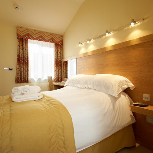 Winford Manor Hotel - Bristol Airport, Rezervați Hotel Hoteluri de 3 stele în Merseyside, 3*