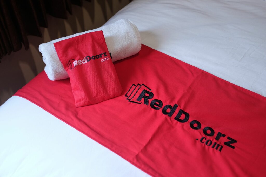 RedDoorz Plus @ Thamrin