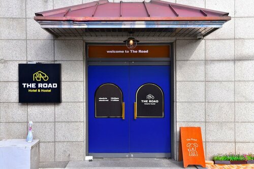 The Road Hotel, Забронировать Хостел Отели Сеула с парковкой, рядом с Уличный музей, Парковка