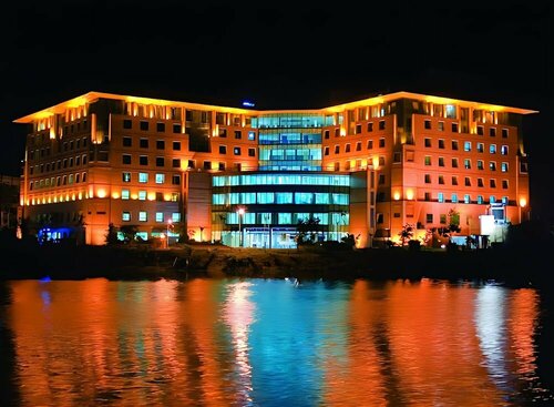 Empyrean Dhaka City Centre, Забронировать Отель Дакка Бангладеш