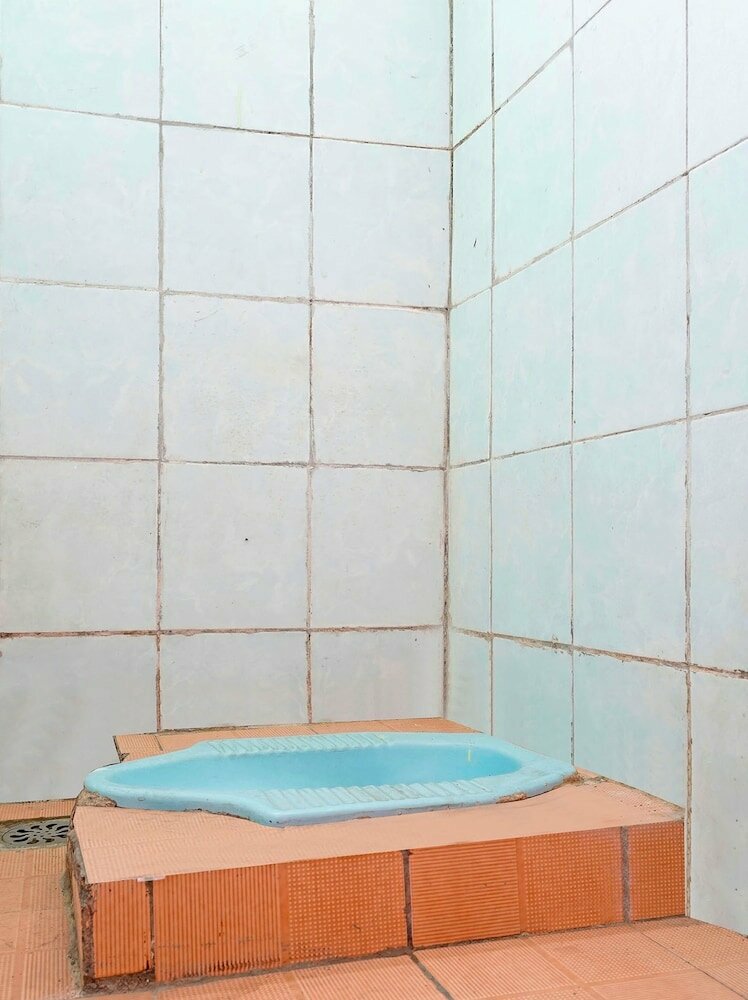 SPOT ON 91783 Urban Syariah ResidenceNearGOR Pandawa Lima