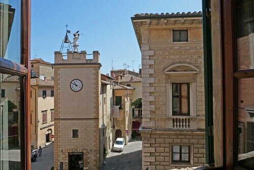 Delcorto Suites, Забронировать Отель Отели Val di Chiana 3 звезды, 3*
