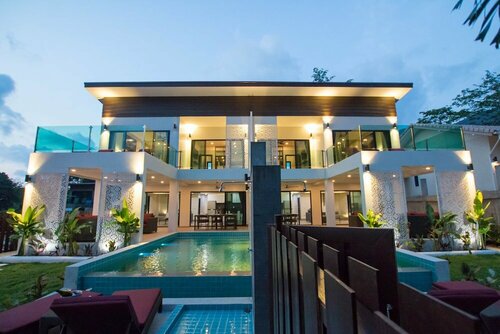 The Elegance Pool Villas