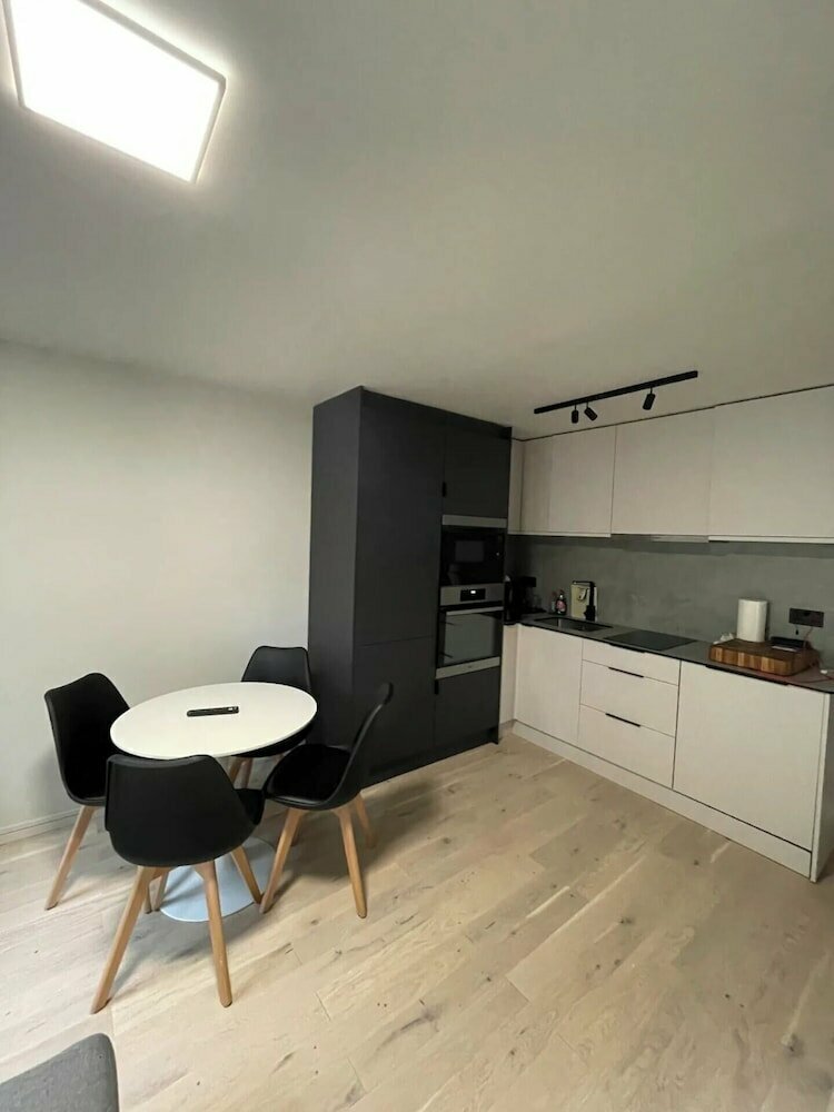 Modern & Compact 1BD Flat - Caledonian Road