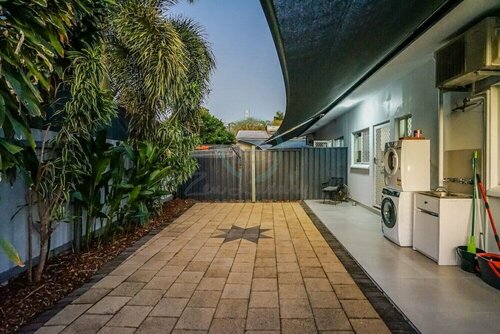 ZEN HIDEAWAY - Cozy 2BR Modern Unit, Boek Vakantiehuis Marrara 