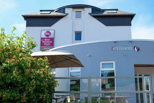 Best Western Plus Aero 44 Charleroi Airport, Rezerwuj Hotel Hotele w Wallonia z parkingiem, Parking