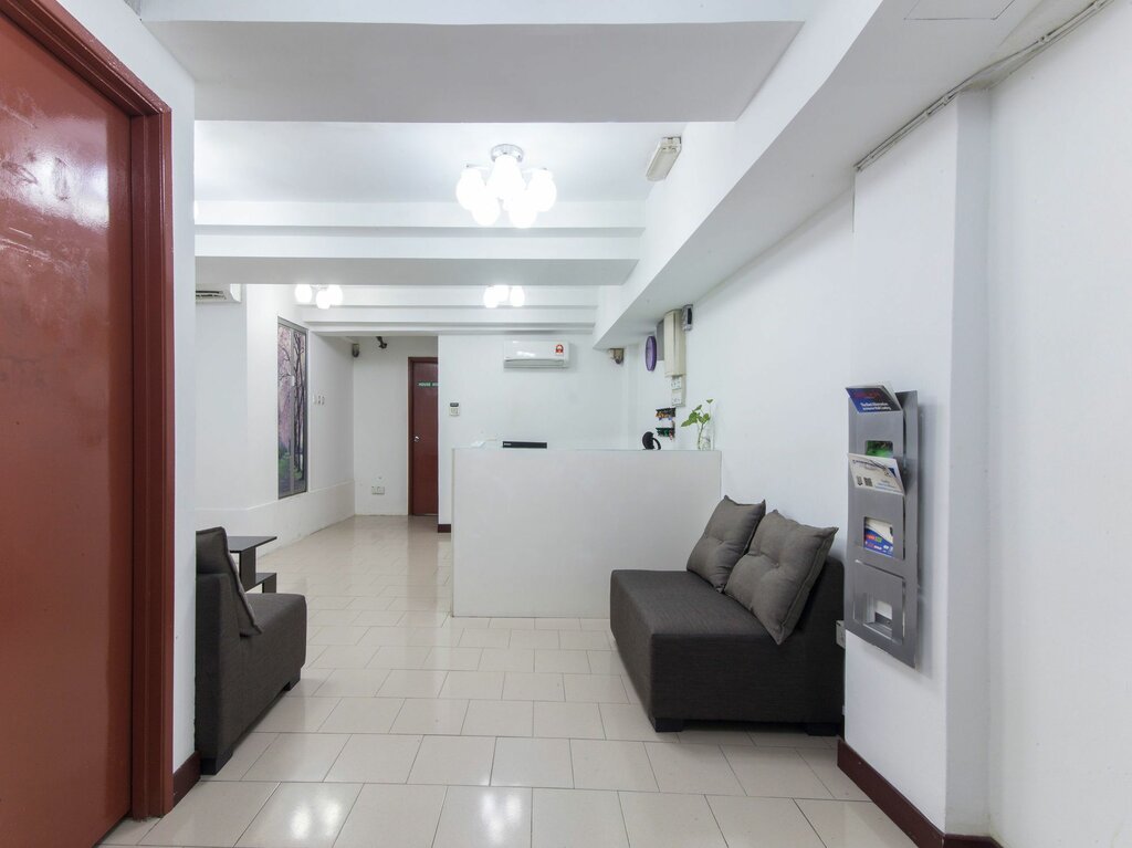 Oyo 321 Hotel DElegant