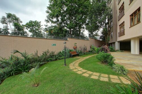 Fenesi Gardens Apartments, Réserver Appartement Hôtels à Nairobi avec parking, Parking