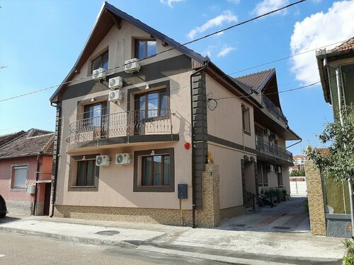 Vila Fortuna Auri, Забронировать Гостевой дом Отели Трансильвании с парковкой, Парковка