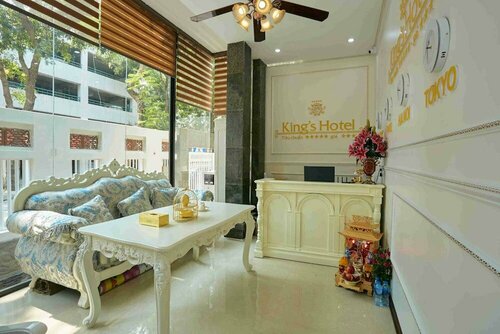Kings Hotel Dịch Vọng, Забронировать Отель Отели Кау Гиай с парковкой, Парковка
