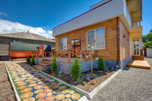 Отель Hillside Karakol, Забронировать Отель Отели и гостиницы Каракола, Отель