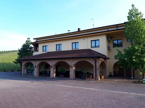 Stupnički Dvori Winery Hotel, 予約 ホテル ブロツキ・ストゥプニク 