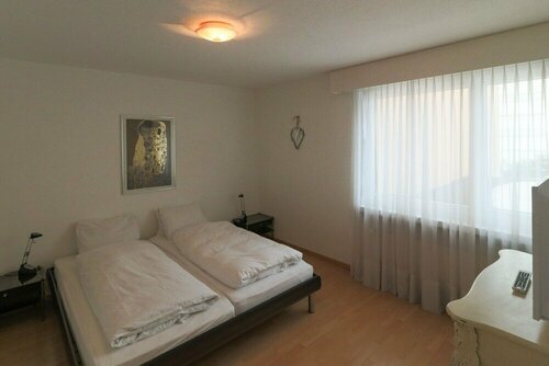 Cresta Apartments Two Bedroom Apartments, Reserva ahora Apartamento Hoteles en Grisones con piscina, Piscina