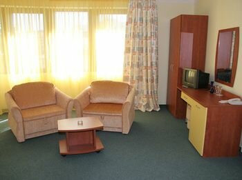 Hotel Grand, Book Hotel Samokov 