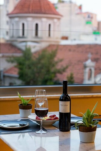 Philia Boutique Hotel, Забронировать Бутик-отель Афины Острова Саронического залива - Аттика, рядом с Памятник Лисикрата