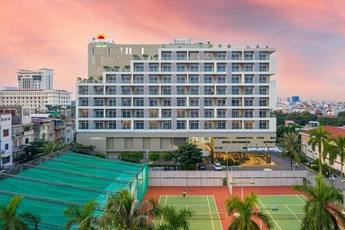 Sunflower Hotel & International Village, Забронировать Отель Хайфон Муниципалитет Хайфон