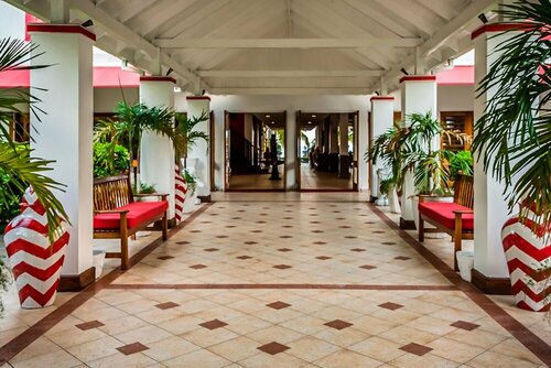 Grand Decameron Montego Beach, A Trademark All-Inclusive Resort, Забронировать Курортный отель Отели Монтего-Бэй с завтраком, Завтраки