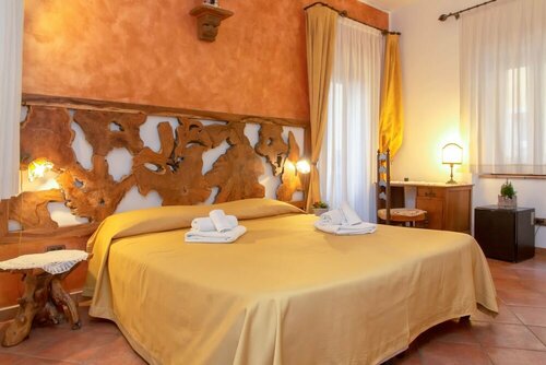 Donnaciccina Accomodation, Забронировать Отель «постель и завтрак» Отели Тропеа 3 звезды, 3*