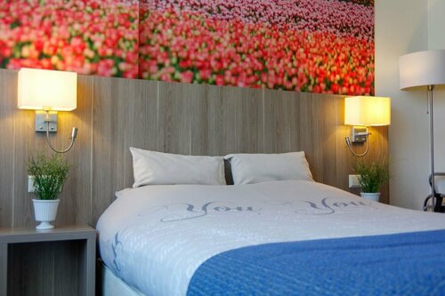 Hotel and Restaurant van Saaze, Забронировать Отель Отели Норда 3 звезды, 3*