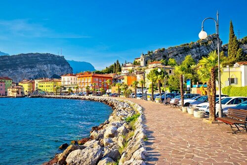 Riva Lago e Spiaggia Apartment, Забронировать Апартаменты/квартира Отели Alto Garda e Ledro с парковкой, Парковка