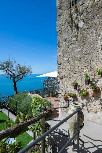 YourHome - Casa Ivi Positano, Забронировать Отель Отели Салерно 3 звезды, 3*