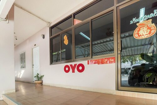 OYO 678 The Room Relax, Забронировать Отель Районг провинция Районг