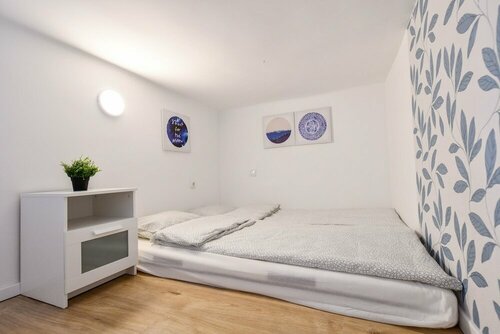 Cosy flat in Dob street, Juliet, Забронировать Апартаменты/квартира Будапешт Центральная Венгрия, рядом с Madách Theatre