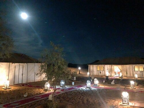 Erg Chebbi Dunes Desert Camp, Rezerwuj Bed and Breakfast Merzouga Ar-Raszidijja