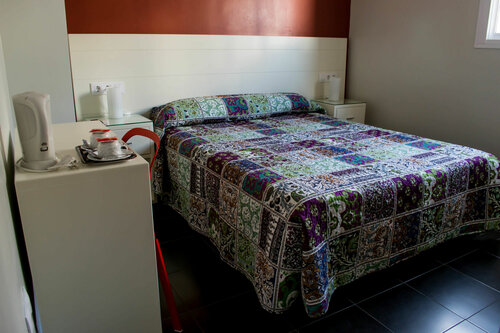 Hostal San Vicente II, Забронировать Отель Нервион Севилья