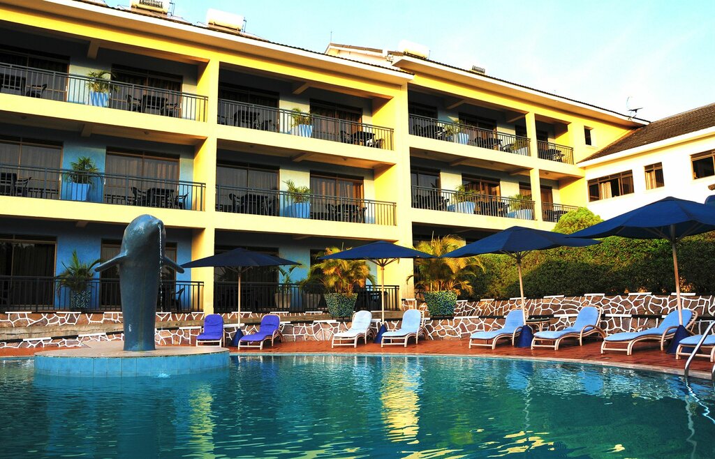 Dolphin Suites