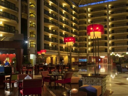 Renaissance Austin Hotel, Забронировать Отель Остин Greater Austin, рядом с Торговый центр The Arboretum